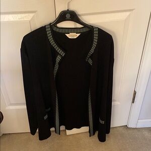 Misook Black and Green Women's Sweater